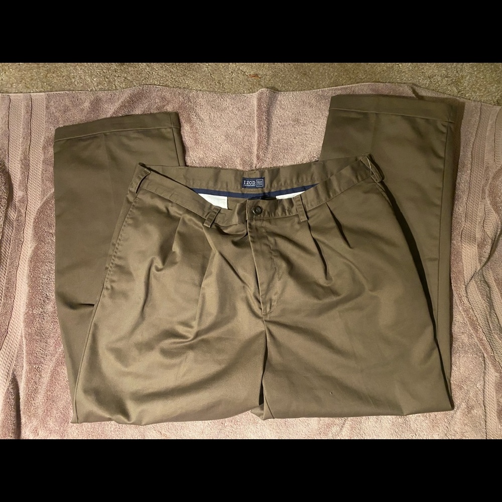 Brown dress pants IZOD